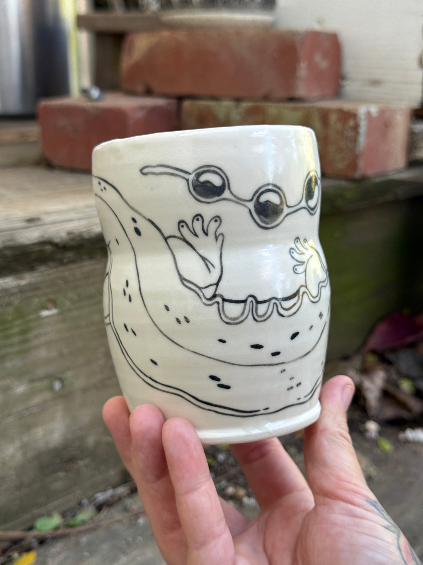Hellbender and eggs tumbler