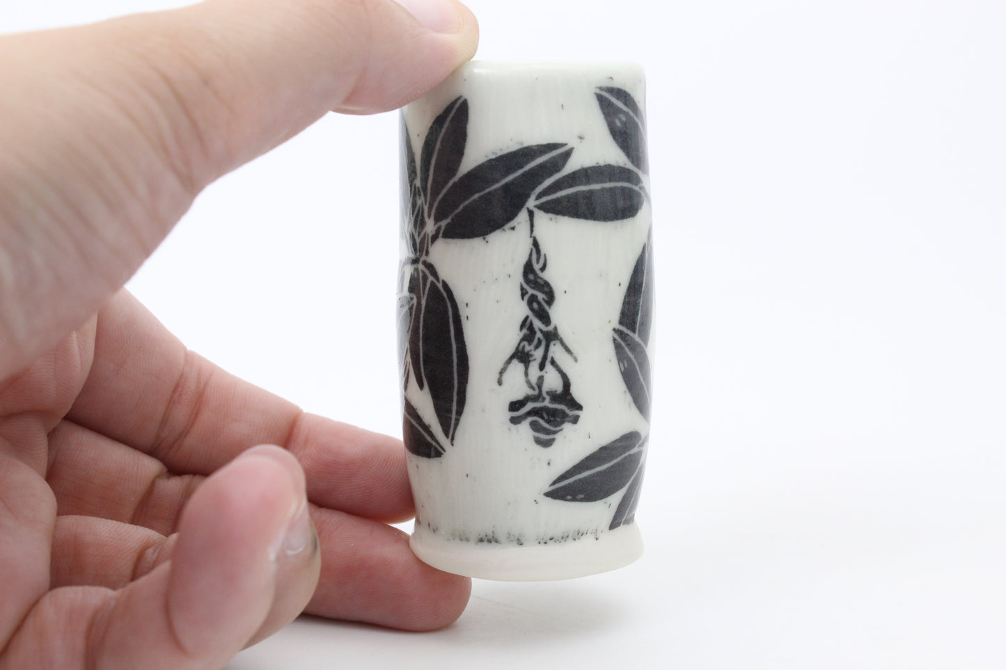 Slug sex mini vase
