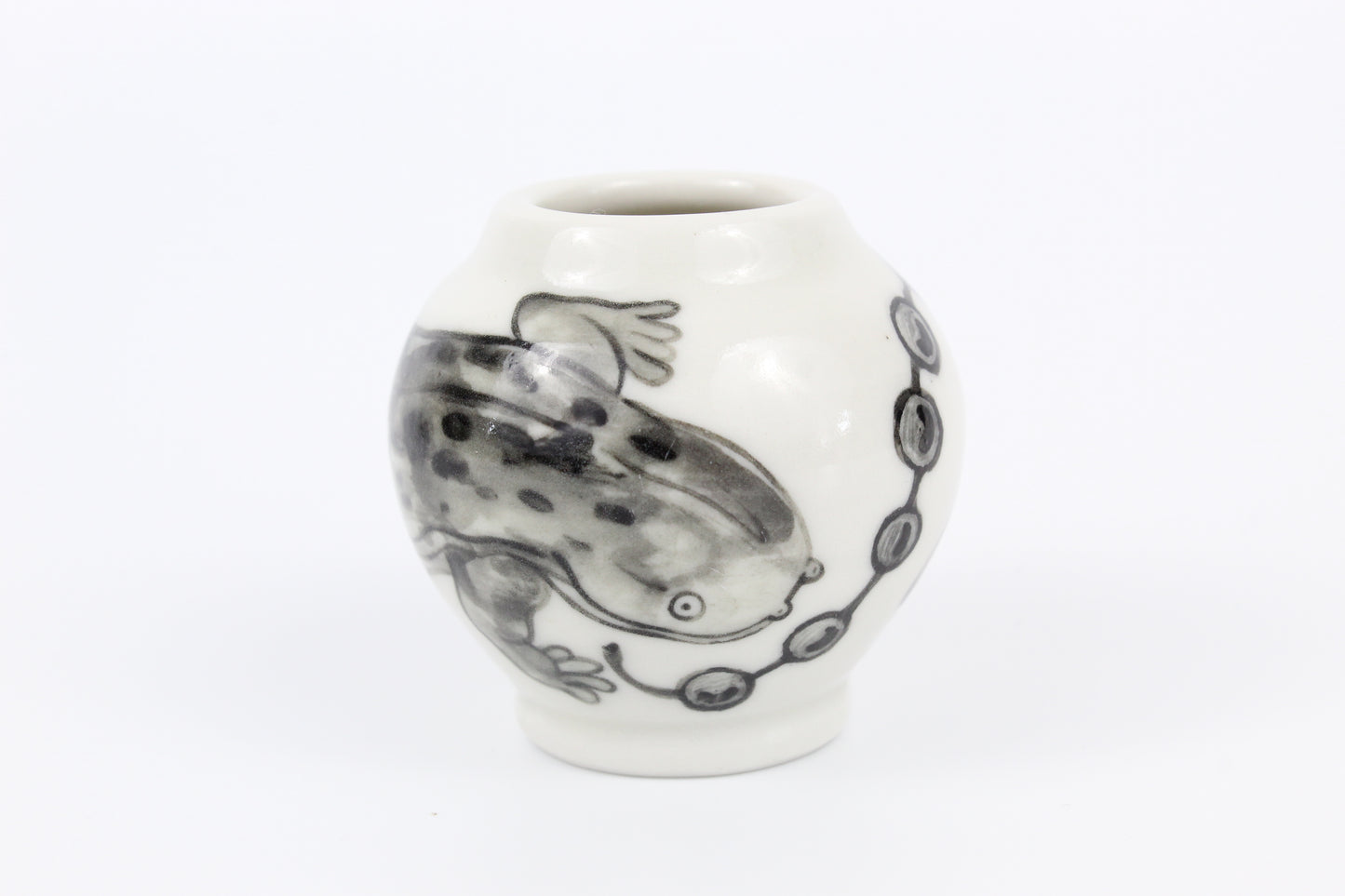 Hellbender and eggs vase