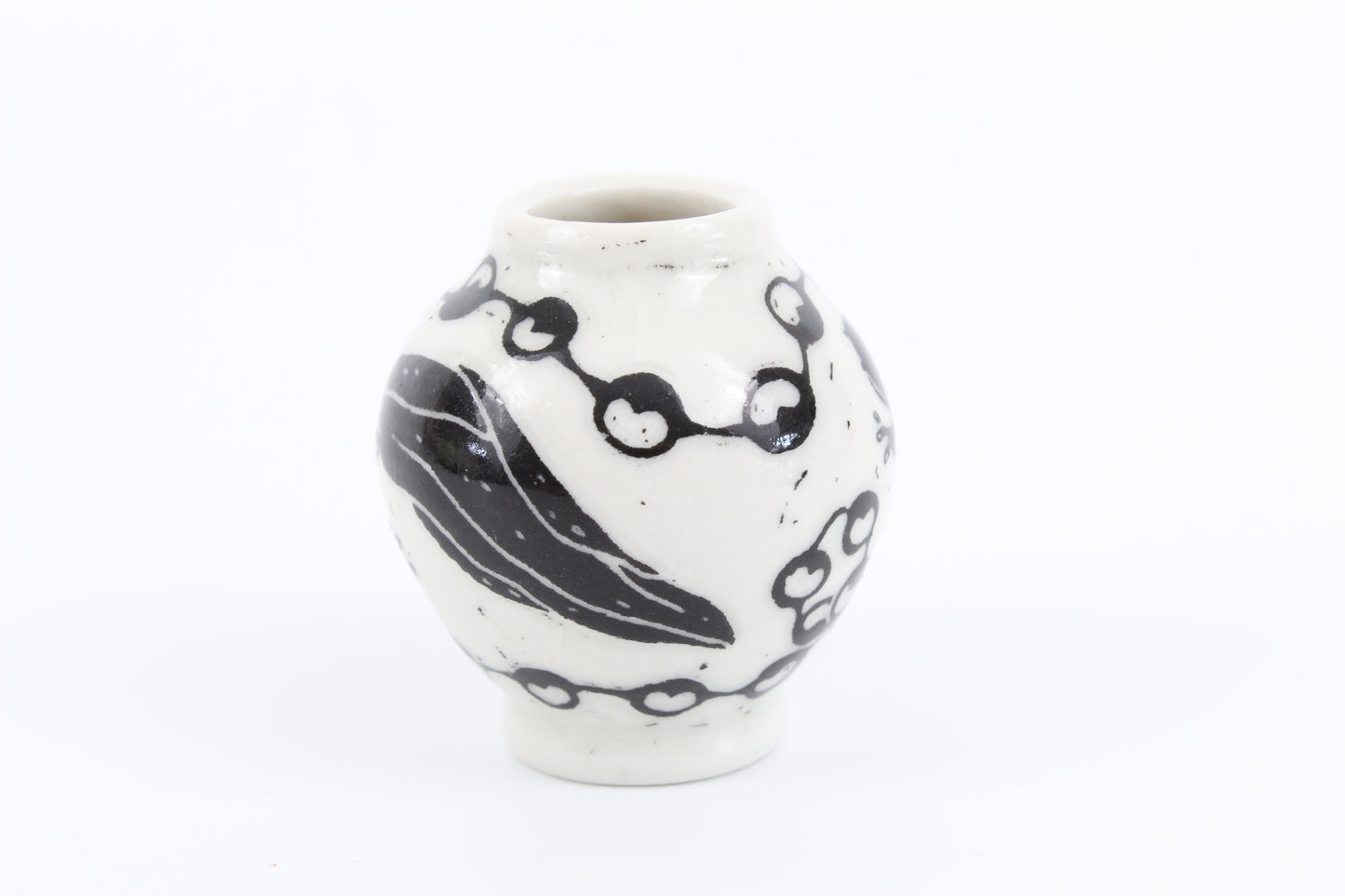 Hellbender and eggs mini vase