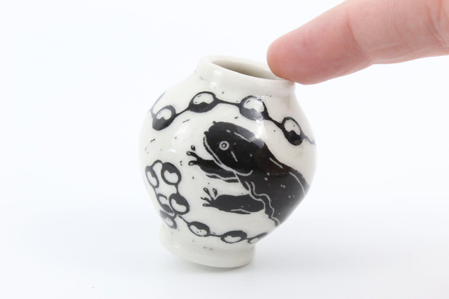 Hellbender and eggs mini vase