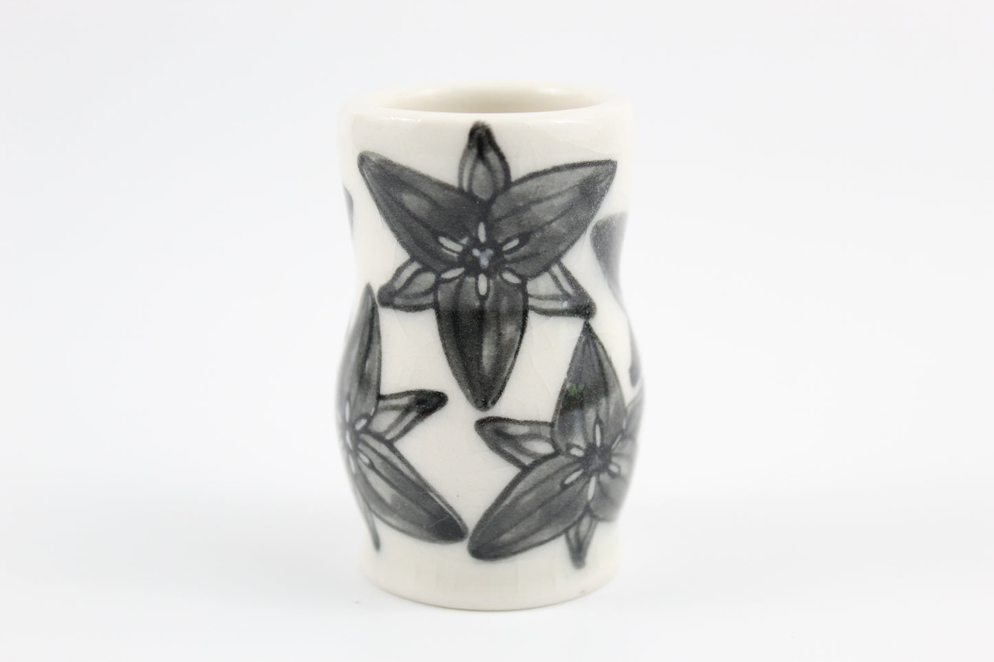 Trillium mini vase