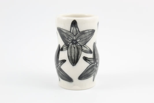 Trillium mini vase