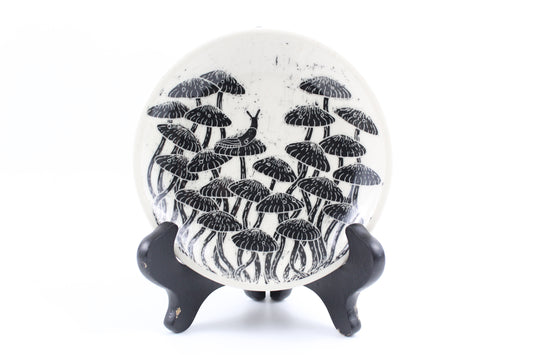 Mushroom forest cake plate