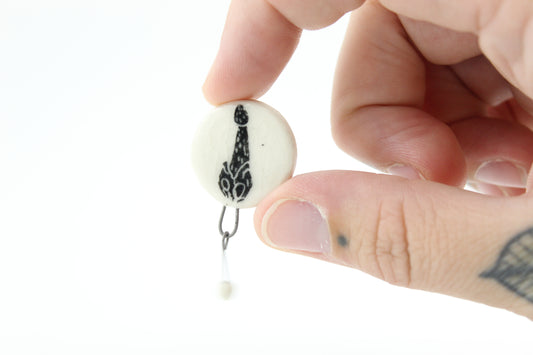 Stinkhorn pin