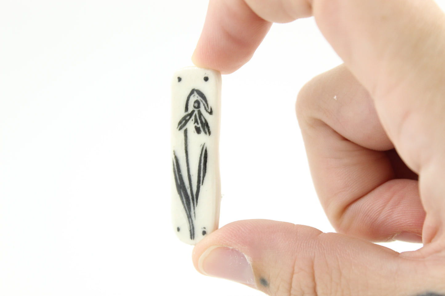 Snowdrop pin