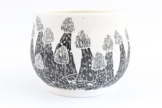 4in Stinkhorn planter